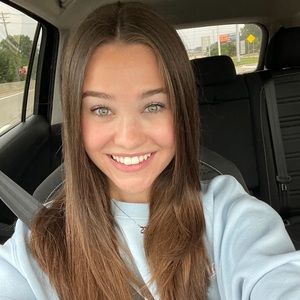 Meet your Posher, Faith